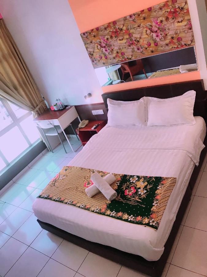 Langit Langi Hotel @ Klia/Klia2 Кампунг Денгкил Экстерьер фото